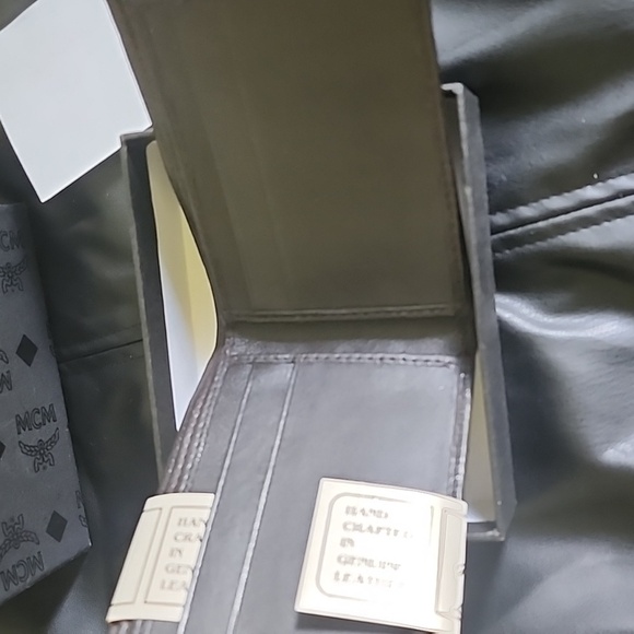 NIB Mens BI-FOLD Wallet-Brown - Picture 3 of 8